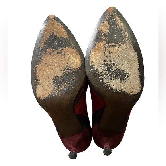 Stuart Weitzman Suede Tri-Color Heels Sz 7 - Picture 8 of 8